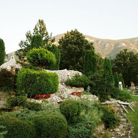 Etno Balasevic Rtanj מלון 3*